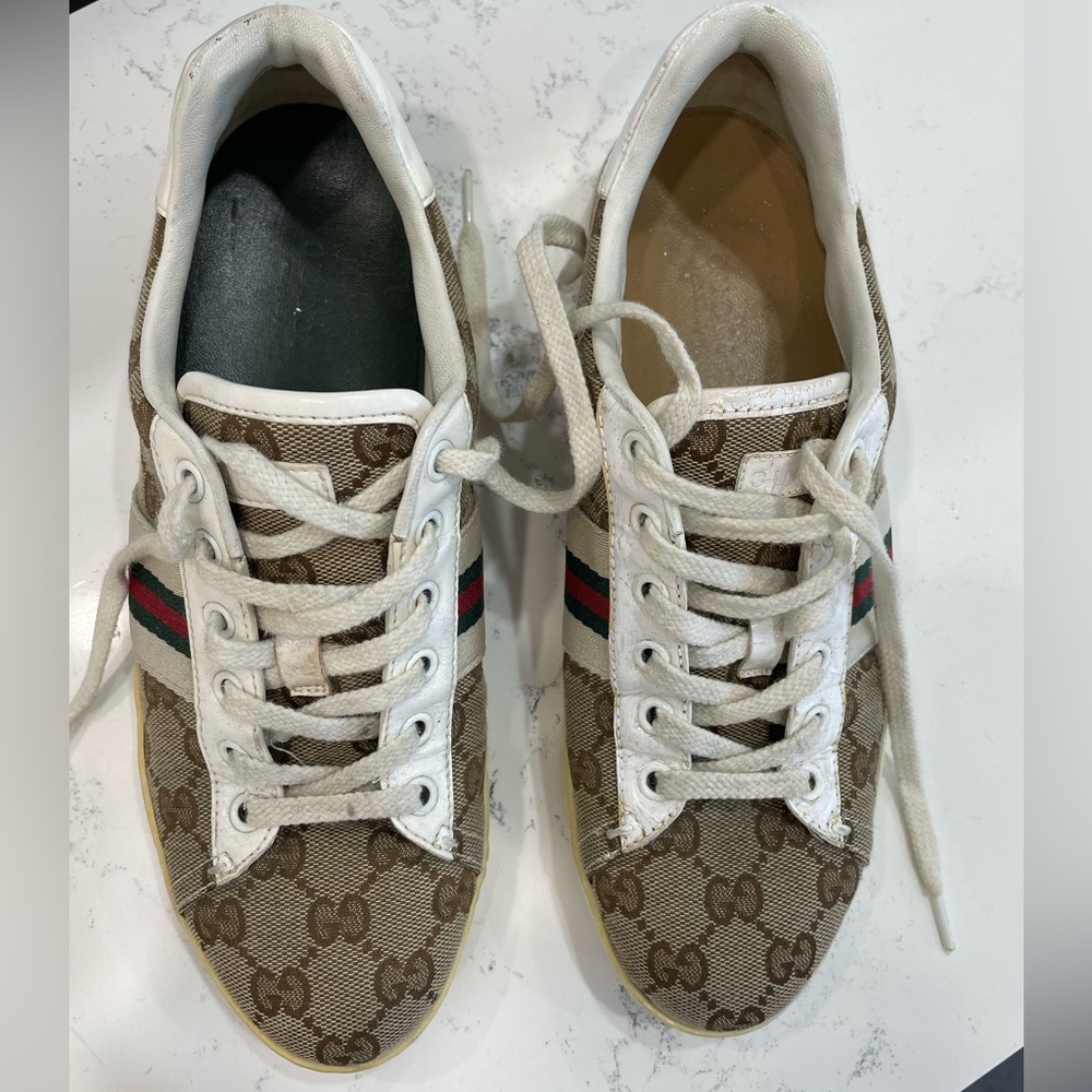 Authentic Vintage Gucci sneakers